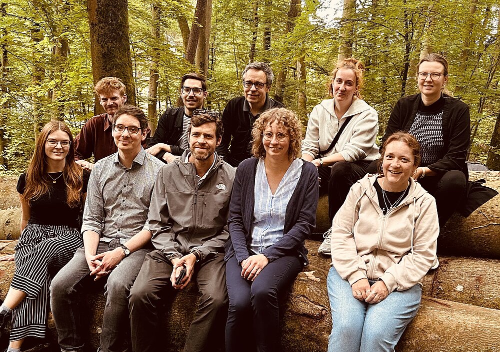 von oben links nach unten rechts: Jan Knaupe, Marco Rognini, Prof. Dr. Maximilian Bergengruen, Martha Burkart, Dr. Elisabeth Weiß-Sinn, Anabel Hoyer,  Conrad Fischer, Dr. Markus Hien, Anna Traurig, Heike George